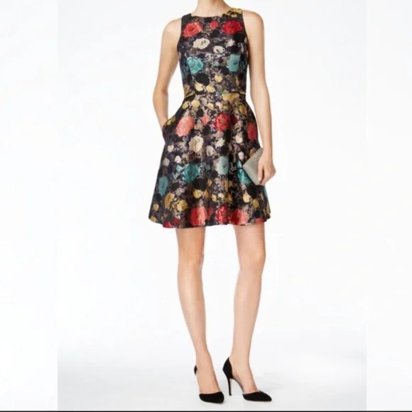 slim fit dress slacks Tapestry Floral Cotton Midi Dress – Elie Tahari main image 1